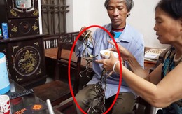 Dị nhân Nam Định hơn 30 năm nuôi móng tay dài: Có biệt tài vẽ tranh, vợ chăm như em bé