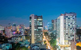 Chủ khách sạn Novotel Saigon Centre lần đầu công bố KQKD: lỗ gần 400 tỷ đồng sau nửa đầu năm, vốn chủ sở hữu âm gần 1.000 tỷ