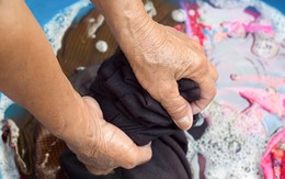 Ở Việt Nam, cứ 10 hộ gia đình thì có 4 hộ vẫn giặt quần áo bằng tay – đây là giải pháp với chi phí bằng đúng 1 tháng lương tối thiểu