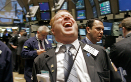 Có thể bạn đã bỏ lỡ: Dow Jones tăng gần 400 điểm trong phiên giao dịch vừa qua, chứng khoán Mỹ "xanh mướt"