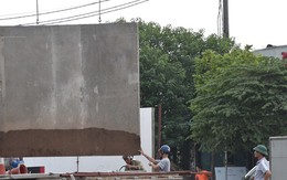 Dỡ bỏ rào bê tông chắn đường Vành đai 2,5 sau chỉ đạo của TP Hà Nội