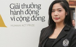 Một sự kiện đặc biệt đang được giới trẻ Hà Nội kéo đến check-in: Triển lãm tôn vinh những "người hùng" vì cộng đồng