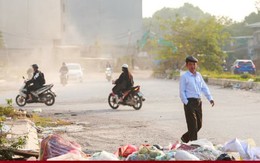 Dân Thủ đô khốn khổ vì rác thải, bụi đất trên tuyến đường đang xây dựng