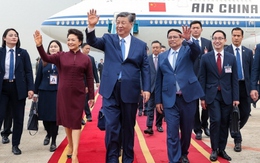 Thủ tướng Phạm Minh Chính đón Tổng Bí thư, Chủ tịch Trung Quốc Tập Cận Bình tại sân bay Nội Bài