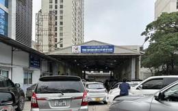 Tái diễn cảnh ô tô xếp hàng dài đăng kiểm ở Hà Nội