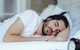 Nghiên cứu từ Úc: Ngủ kiểu này chẳng khác nào tự hại mình, làm tăng nguy cơ sa sút trí tuệ tới 53%