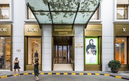 Bức tranh đối lập trên khu phố sang xịn nhất Hà Nội: Nơi được Dior, Louis Vuitton săn đón, nơi phố đi bộ cắt qua giá thuê chỉ còn 1/4