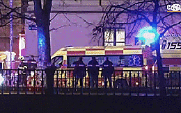 Sinh viên xả súng giữa trường đại học Prague, ít nhất 14 người chết