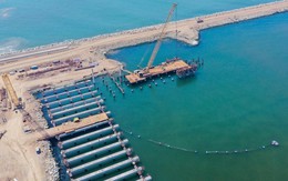 Một nước lên kế hoạch xây siêu cảng từ 10 năm trước mãi không xong, công ty Trung Quốc đầu tư 3 tỷ USD, đứng ra xây dựng thì dự án mới thành hiện thực
