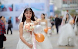 Quốc gia lớn nhất châu Á sắp trở thành “đất nước độc thân” như Nhật Bản: Phụ nữ học càng cao càng “ế”, muốn kết hôn cũng khó