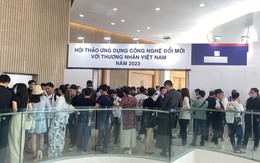 Hàng chục sàn Forex "núp bóng" hội thảo công nghệ tại TP HCM để chào mời khách