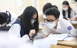 NÓNG: 3/4 trường chuyên hot nhất Hà Nội công bố chỉ tiêu tuyển sinh vào lớp 10 năm học 2023 - 2024