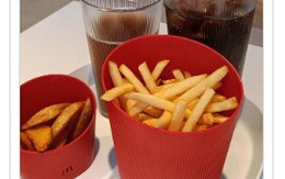 Biến căng của McDonald's tại Pháp: Vì 1 dòng tweet phải thay đổi toàn bộ bọc đựng khai tây chiên, mỗi cửa hàng ngậm ngùi chịu tốn thêm 15.000 USD