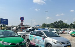 Sở GTVT TPHCM nói về đề xuất tiếp tục bãi đỗ xe tạm tại sân bay Tân Sơn Nhất