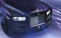 Rolls-Royce Phantom tinh xảo nhất thế giới: Làm khung mất 4 năm, bầu trời sao tốn cả tháng, là xe của đại gia chịu chơi đặt trước