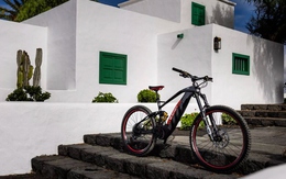 Xe đạp điện địa hình của Audi giá hơn 200 triệu đồng