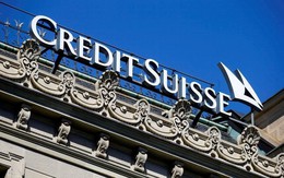 Cổ phiếu Credit Suisse giảm 22%