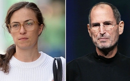 Chuyện chưa kể về cô con gái đầu lòng của tỷ phú Steve Jobs: Sống trong nghèo khó, từng bị cha ruột ghẻ lạnh, cuộc sống hiện tại khiến nhiều người ngỡ ngàng