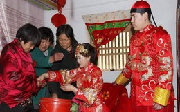 Cạnh tranh khốc liệt trên 'thị trường hôn nhân' của nam thanh niên nông thôn Trung Quốc: 'Sính lễ trên trời', chi phí đám cưới gấp 16 lần thu nhập trung bình