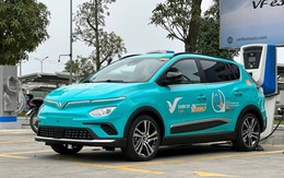 Để hưởng mức lương cứng 11 triệu đồng và 25% hoa hồng, tài xế làm việc cho công ty taxi điện của ông Phạm Nhật Vượng phải đáp ứng những yêu cầu gì?