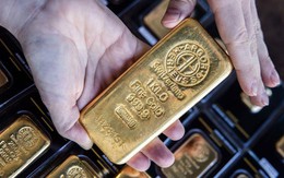 Giá vàng thế giới chạm 2.000 USD/ounce
