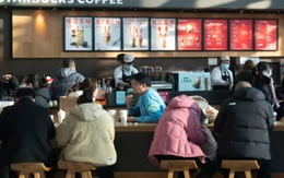 Cứ 9 tiếng lại mở 1 cửa hàng, vì đâu Starbucks vẫn ngậm ngùi nhìn thị phần 'rơi rụng' tại Trung Quốc?