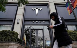 Chiêu độc lấy 'thịt đè người' của Tesla: dìm giá để chiếm thị phần Trung Quốc, các hãng xe điện non trẻ 'khóc ròng'