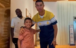 Cậu bé thoát chết thần kỳ trong trận động đất ở Syria bày tỏ ước mơ được gặp Cristiano Ronaldo và đây là hành động bất ngờ từ siêu sao bóng đá