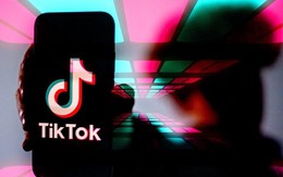 Thuật toán TikTok đưa ngươi dùng tới vô thức lướt video khác đến khi kiệt sức