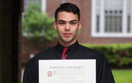 Từng phải cọ nhà vệ sinh công cộng để có thêm tiền sống, chàng trai trở thành sinh viên ĐH Harvard chỉ với 2,8 triệu đồng