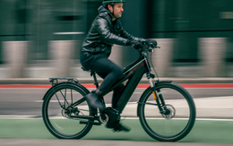 Xe đạp điện sạc 3 tiếng đi 350km gây sốt, giá gần trăm triệu vẫn hút khách đặt mua