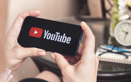 Người Việt kiếm 1.500 tỷ đồng từ YouTube, thu nhập chục tỷ chỉ nhờ "ngồi nhà" đăng video