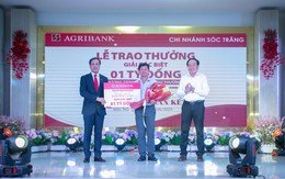 Agribank trao thưởng giải Đặc biệt cho khách hàng gửi tiền tại Sóc Trăng
