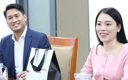 Phillip Nguyễn và Linh Rin dời lễ cưới, tặng 1,5 tỷ đồng cho công nhân mất việc