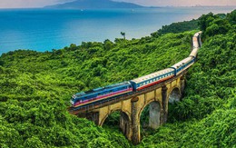 Có gì trên chuyến tàu giá vé chỉ dưới 200.000 đồng, nhưng được mệnh danh là "cung đường sắt đẹp nhất Việt Nam"?