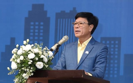 Chủ tịch Trương Anh Tuấn: “8 năm rồi Hoàng Quân (HQC) không đạt kế hoạch, và tôi cũng nói thật năm nay chưa chắc đạt”