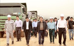 Thủ tướng Phạm Minh Chính kiểm tra dự án trọng điểm tại Điện Biên