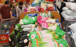 Thế giới tăng mua, gạo Việt Nam hưởng lợi