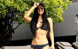 'Bống' Hồng Nhung khoe ảnh diện bikini, ai cũng trầm trồ vì body ở tuổi 53 của người đẹp
