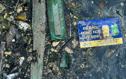 Kênh, mương nước ô nhiễm lộ thiên giữa lòng Hà Nội: Ngập ngụa rác, nước thải đen ngòm