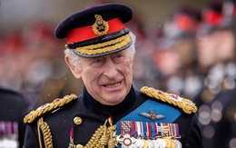 Tiết lộ về trang phục 200 năm tuổi Vua Charles mặc trong lễ đăng quang