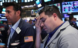 Bloomberg: Cổ phiếu ngân hàng Mỹ phát tín hiệu 'báo động', Phố Wall không thể tăng giá khi nhóm này liên tục lao dốc