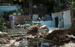 Hình ảnh nhà hàng xây trái phép trên bán đảo Sơn Trà bị tháo dỡ