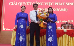 Phê chuẩn bầu Phó Chủ tịch UBND tỉnh Bắc Kạn đối với ông Nông Quang Nhất