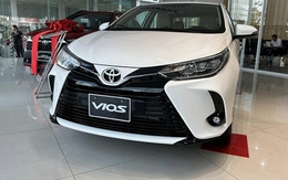 Toyota Vios bán lẫn lộn cũ mới: Bản cũ giảm 110 triệu xả hàng, bản mới ưu đãi lớn chưa từng có