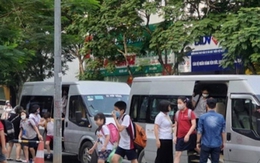 Học sinh lớp 1 bị bỏ quên trên xe ô tô: Sở GD&ĐT Hà Nội chỉ đạo khẩn