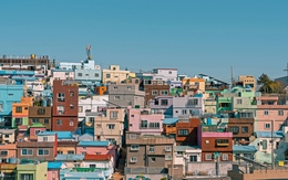 Có gì đặc biệt ở ngôi làng sắc màu được mệnh danh là 'Santorini của Hàn Quốc''