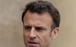 Tổng thống Pháp Macron nhận bưu phẩm chứa ngón tay người