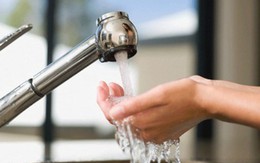 Tăng giá nước sạch tác động thế nào đến đời sống, thu nhập người dân?