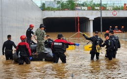 Tổng thống Hàn Quốc quy trách nhiệm thảm họa trong nước